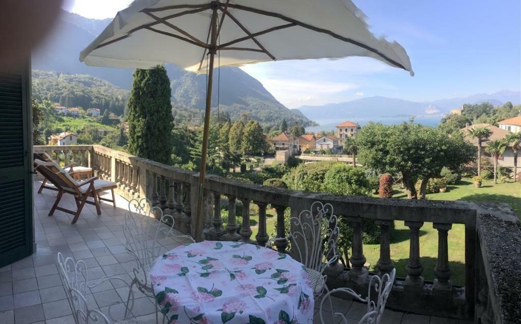 Bed and Breakfast Il Motto Di Tommy Castelveccana Exteriér fotografie